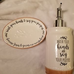 2 piece soap set